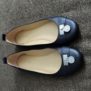 Michael Kors FLATS sz 8